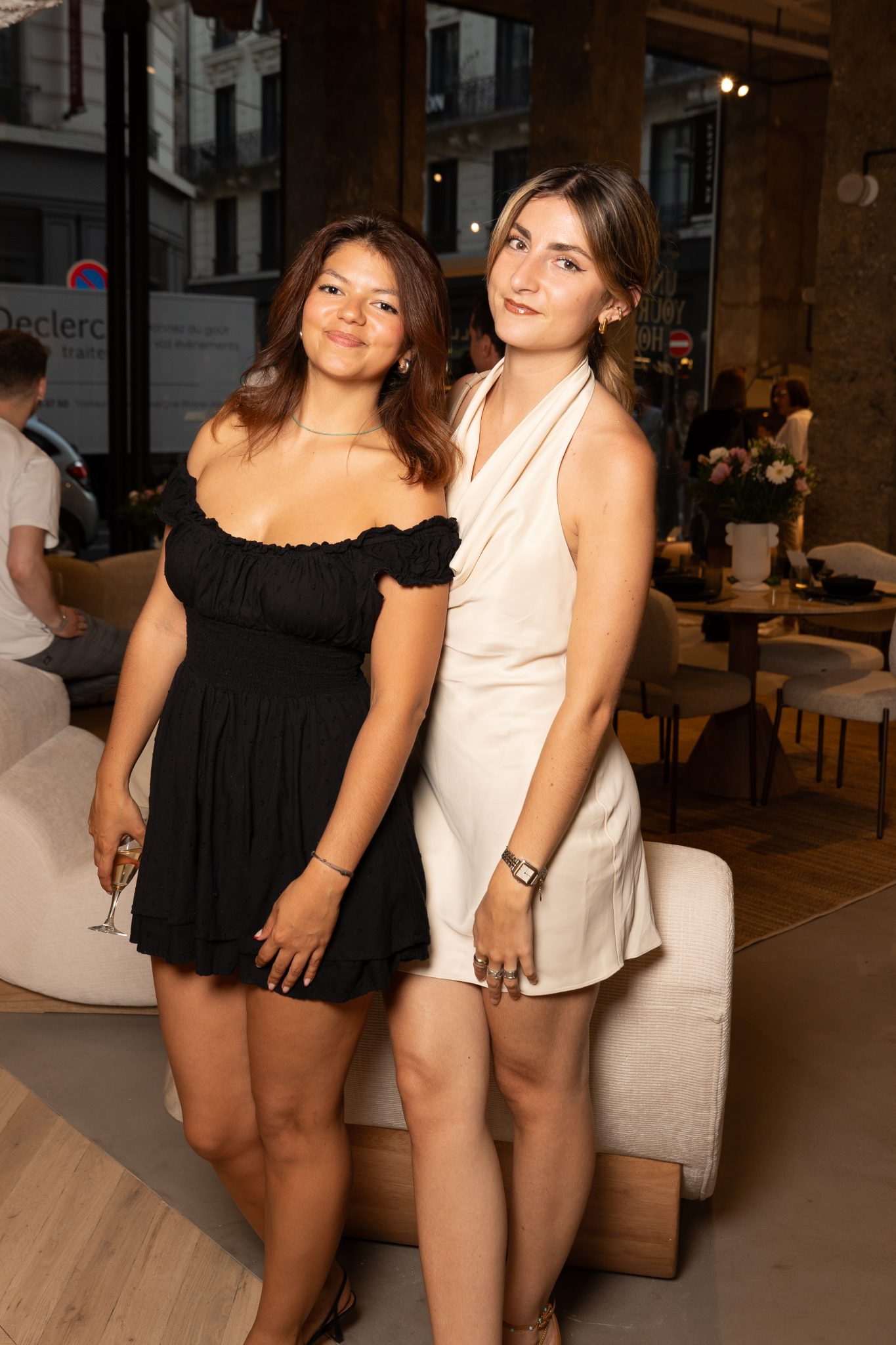  - NV GALLERY ouvre une toute nouvelle et spectaculaire boutique à Lyon