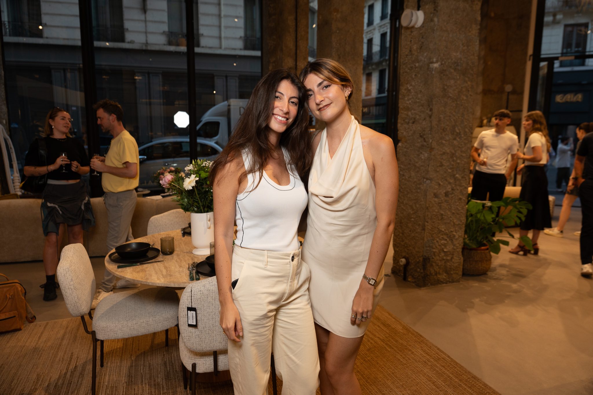  - NV GALLERY ouvre une toute nouvelle et spectaculaire boutique à Lyon