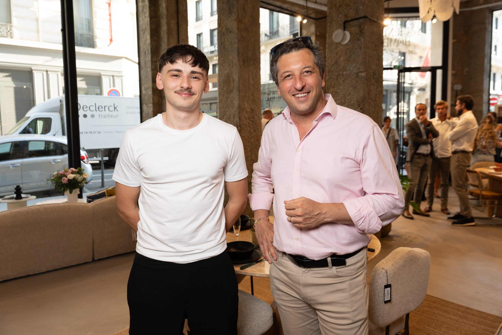  - NV GALLERY ouvre une toute nouvelle et spectaculaire boutique à Lyon