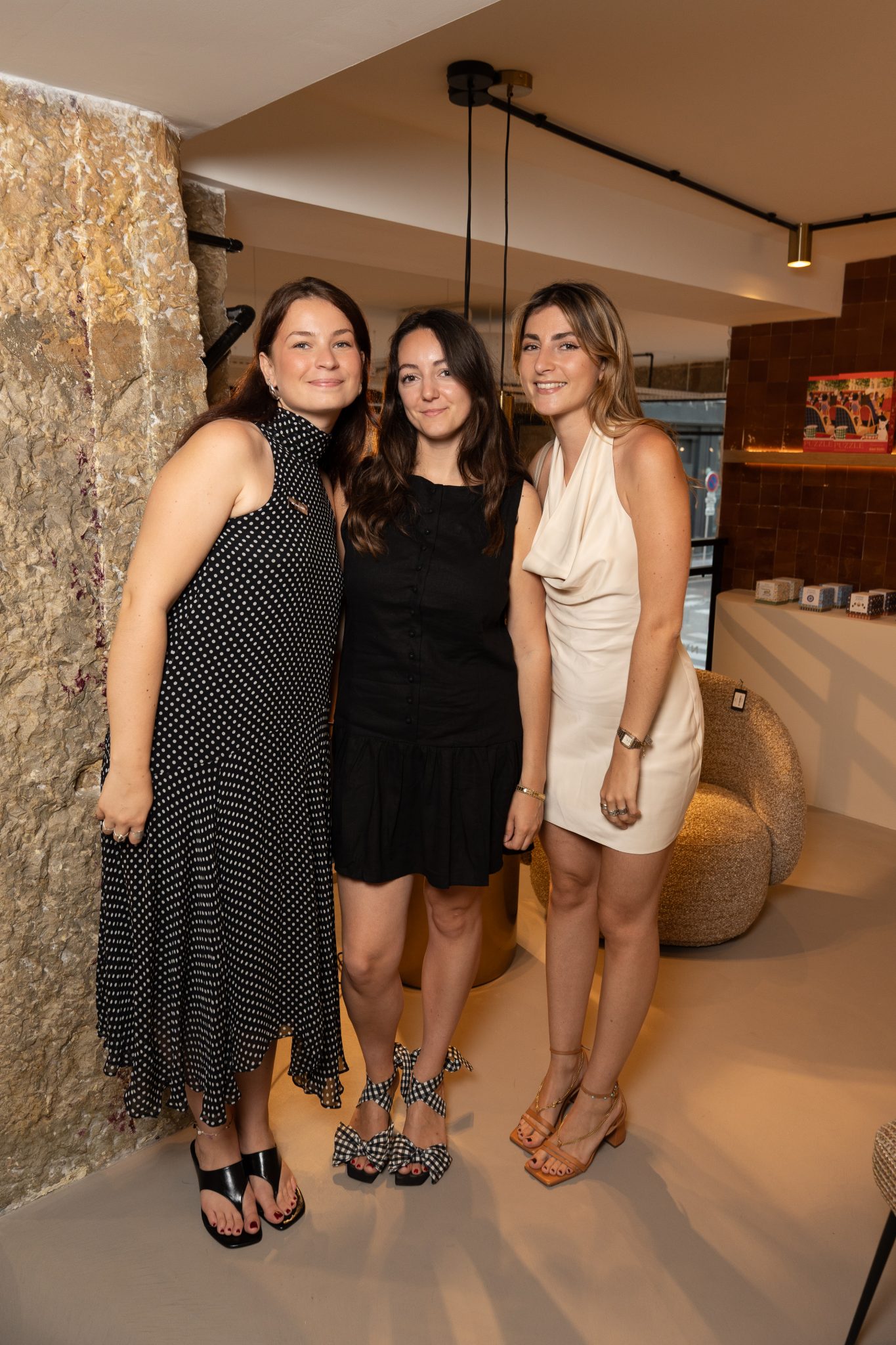  - NV GALLERY ouvre une toute nouvelle et spectaculaire boutique à Lyon