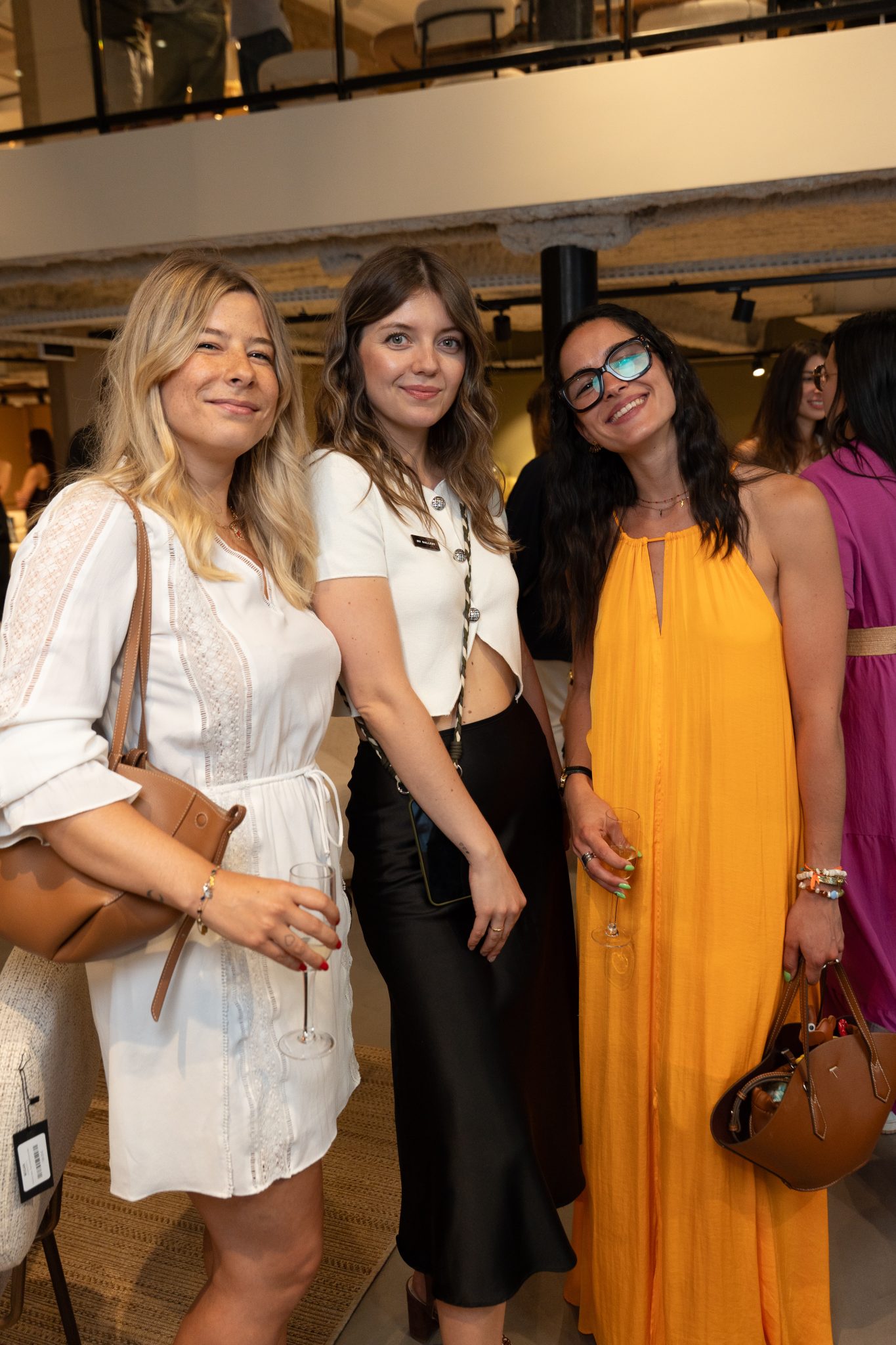  - NV GALLERY ouvre une toute nouvelle et spectaculaire boutique à Lyon