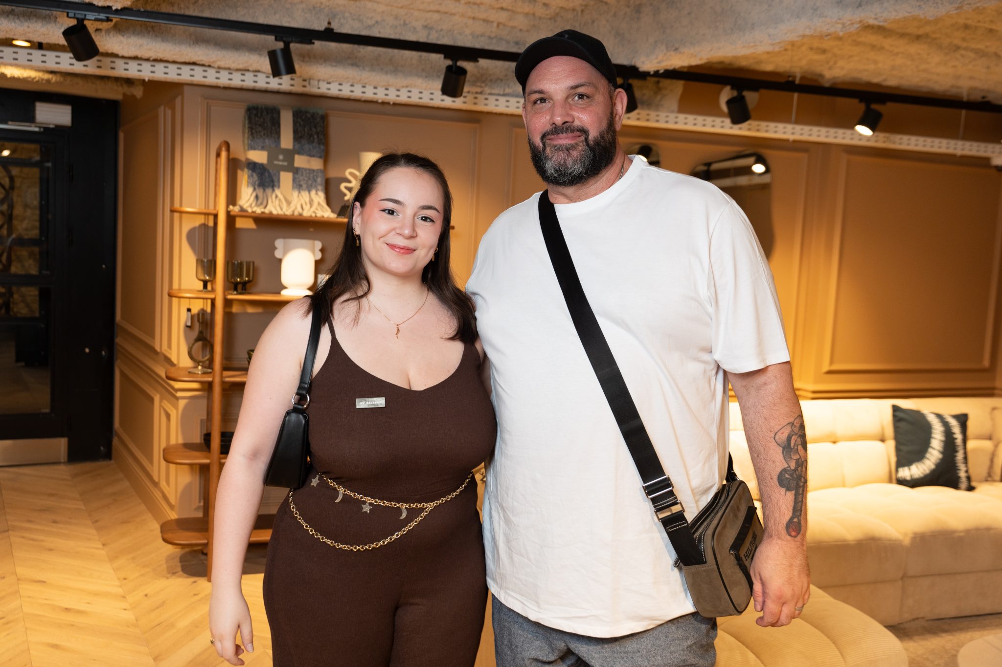  - NV GALLERY ouvre une toute nouvelle et spectaculaire boutique à Lyon