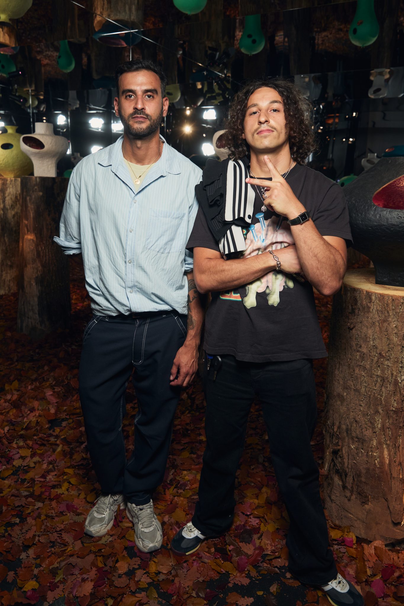  - Laffanour | Galerie Downtown accueille les vases-fleurs de Kris Van Assche