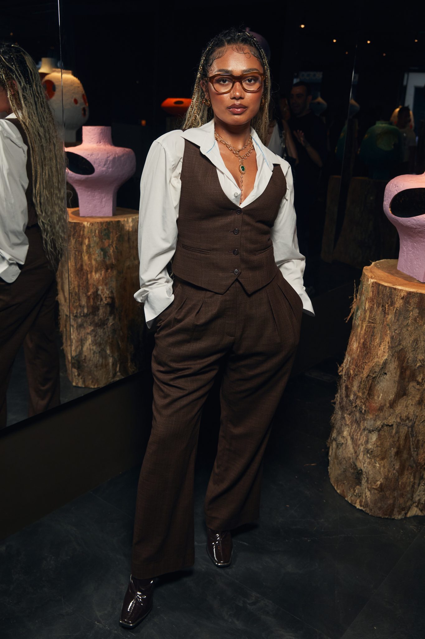  - Kris Van Assche’s Presents his Vase-Sculptures at Laffanour | Galerie Downtown