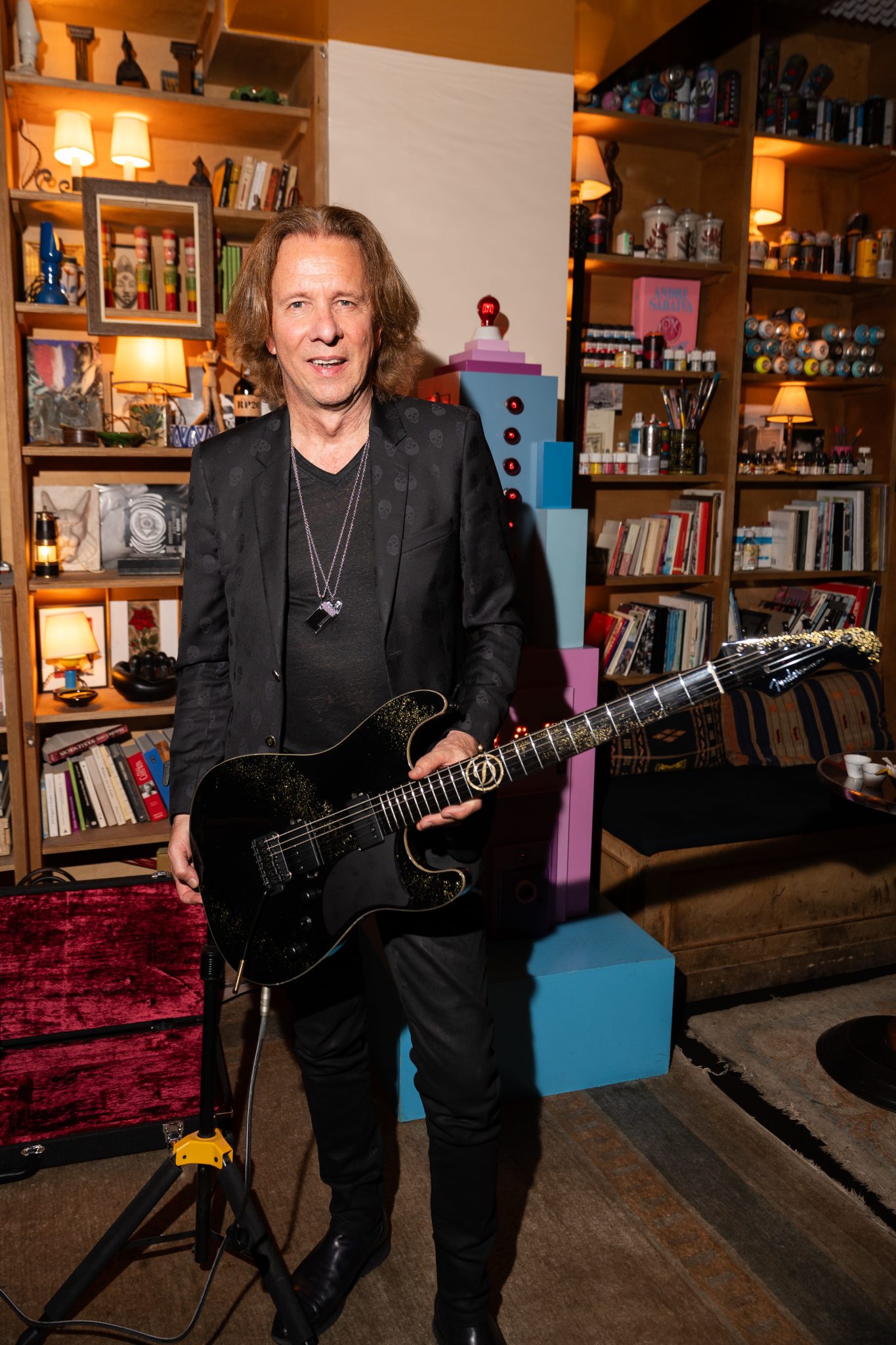  - S.T. DUPONT et FENDER s’associent pour une collaboration entre luxe et rock