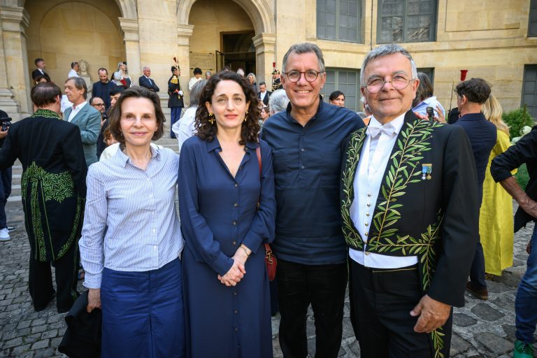  - Nina Childress fait son entrée à l’Académie des Beaux-Arts