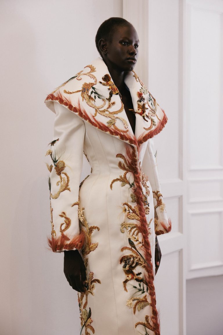 Ashi Studio Revisits the Vogue of Yesteryear