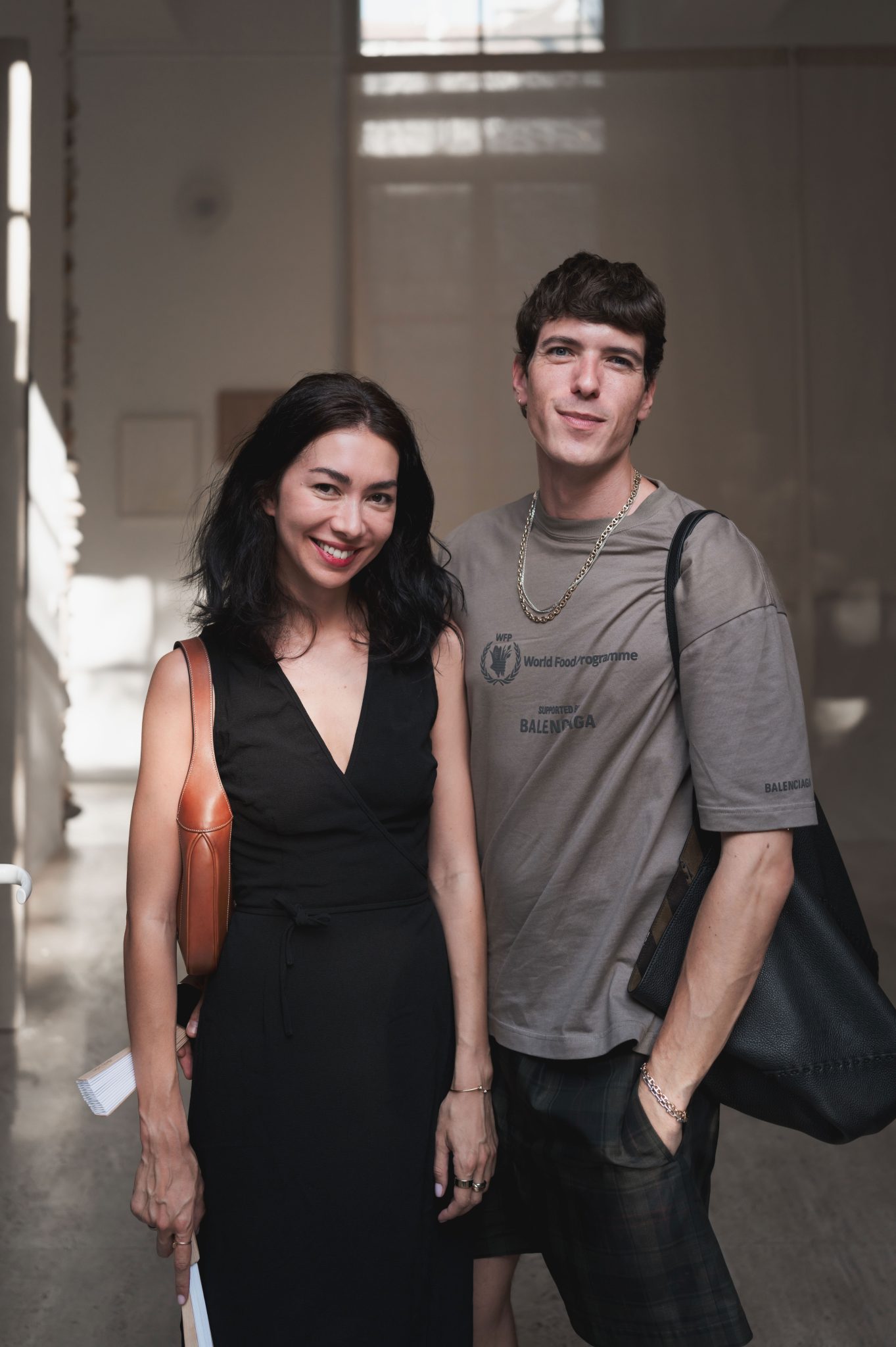  - dinh van célèbre sa collection Menottes perles à l’occasion d’une Garden Party chez Amélie Maison d’Art