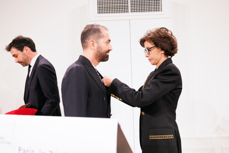  - Giambattista Valli Unveils Haute Couture No. 29