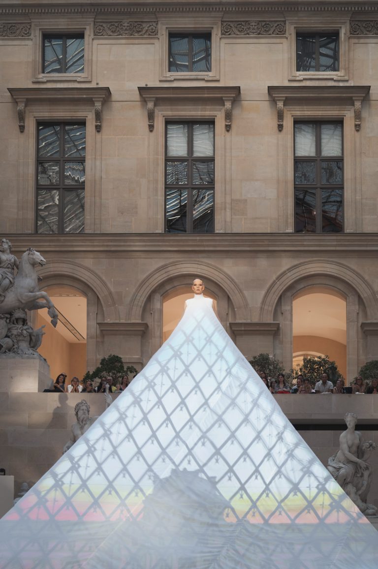  - The Louvre Celebrates Couture with an Exceptional Night Programme