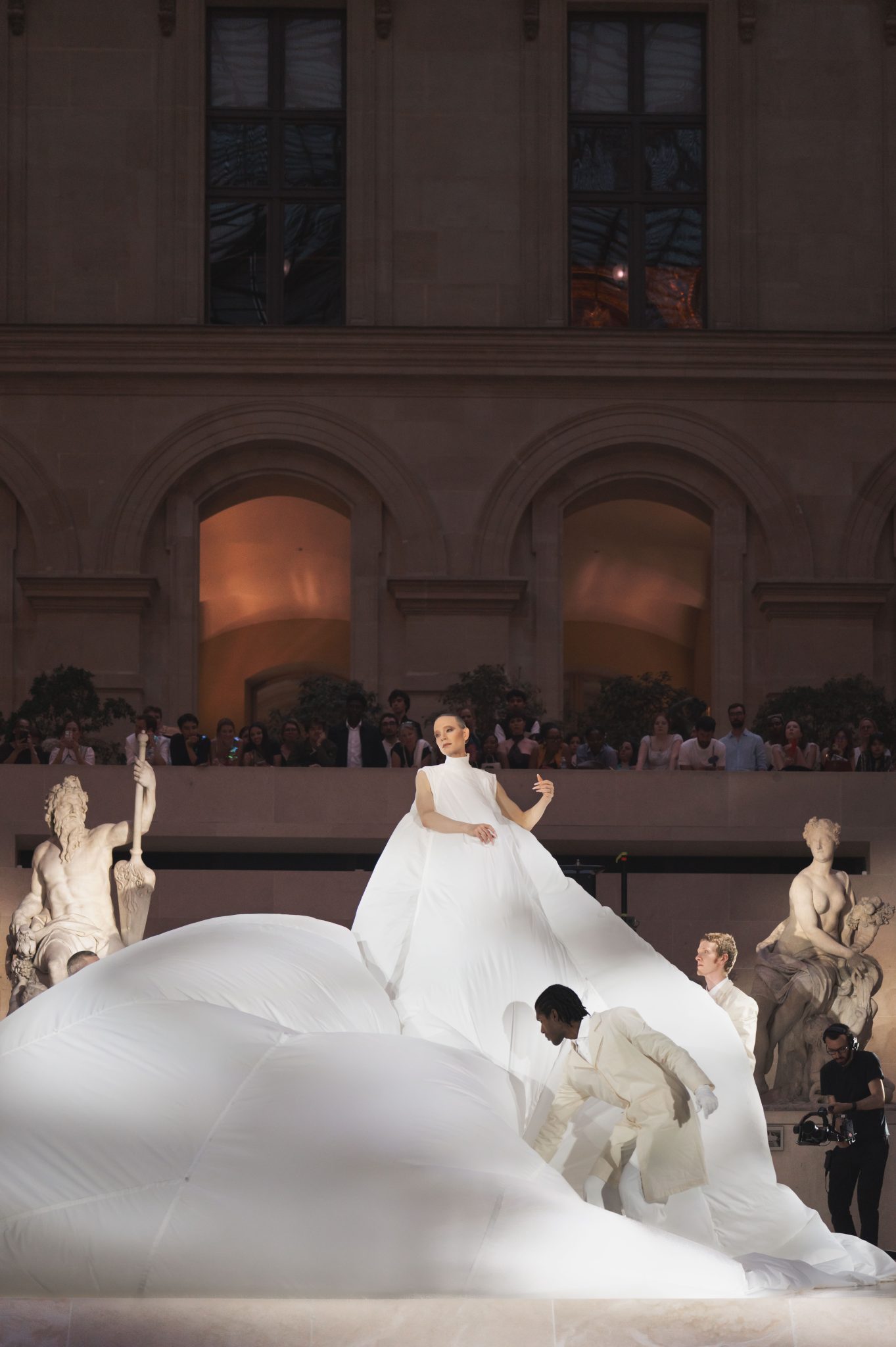  - The Louvre Celebrates Couture with an Exceptional Night Programme
