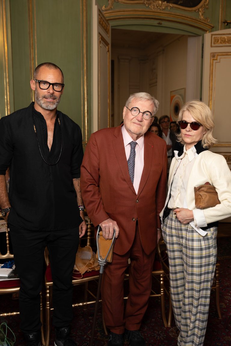  - Les silhouettes fantastiques de Vaishali S Couture s’emparent de la résidence de l’ambassadeur indien à Paris