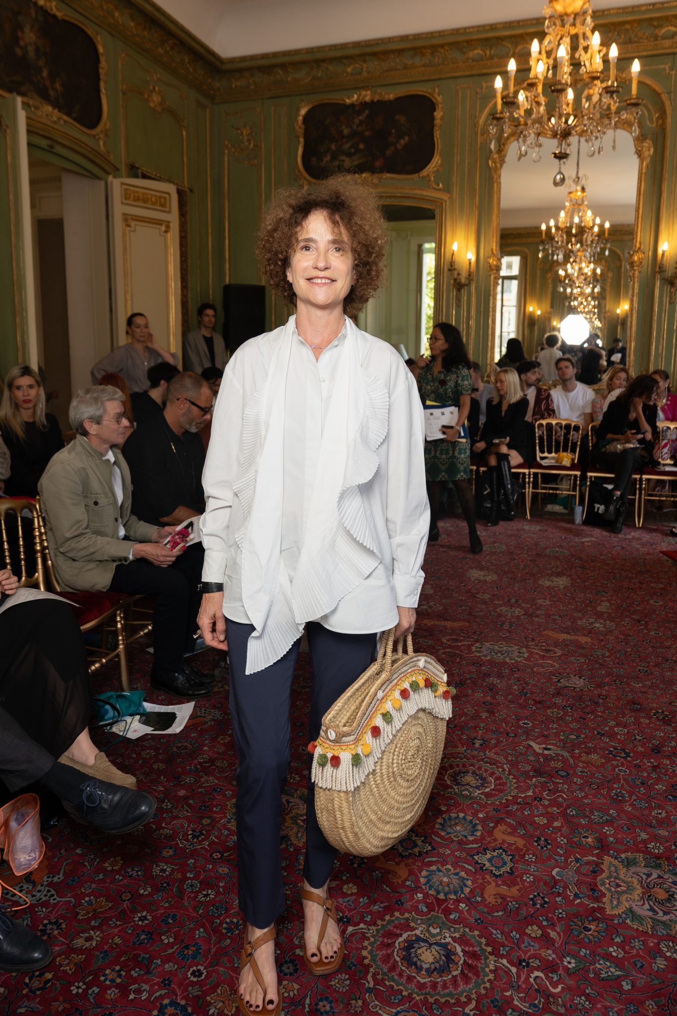  - Les silhouettes fantastiques de Vaishali S Couture s’emparent de la résidence de l’ambassadeur indien à Paris