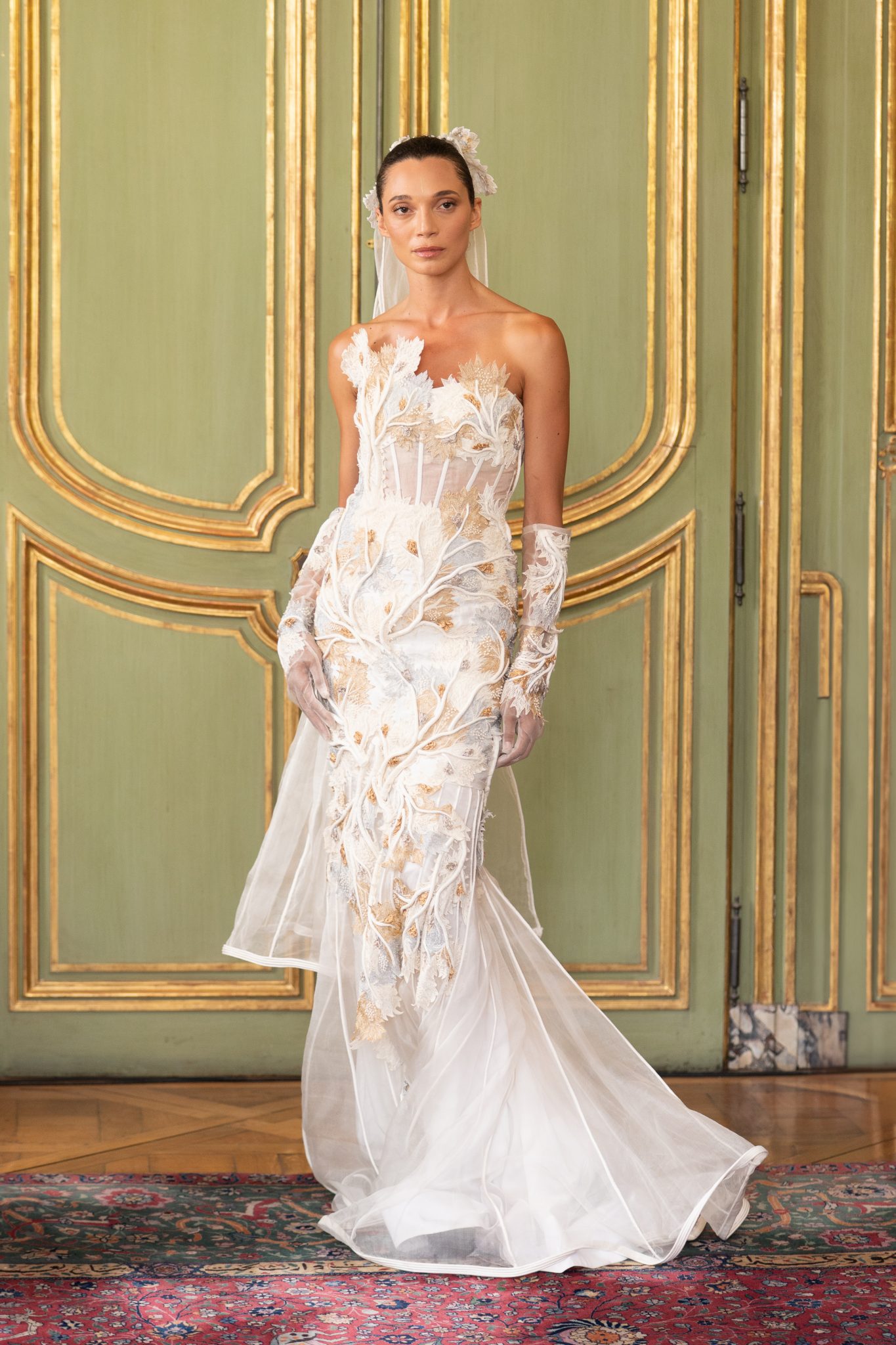  - Les silhouettes fantastiques de Vaishali S Couture s’emparent de la résidence de l’ambassadeur indien à Paris