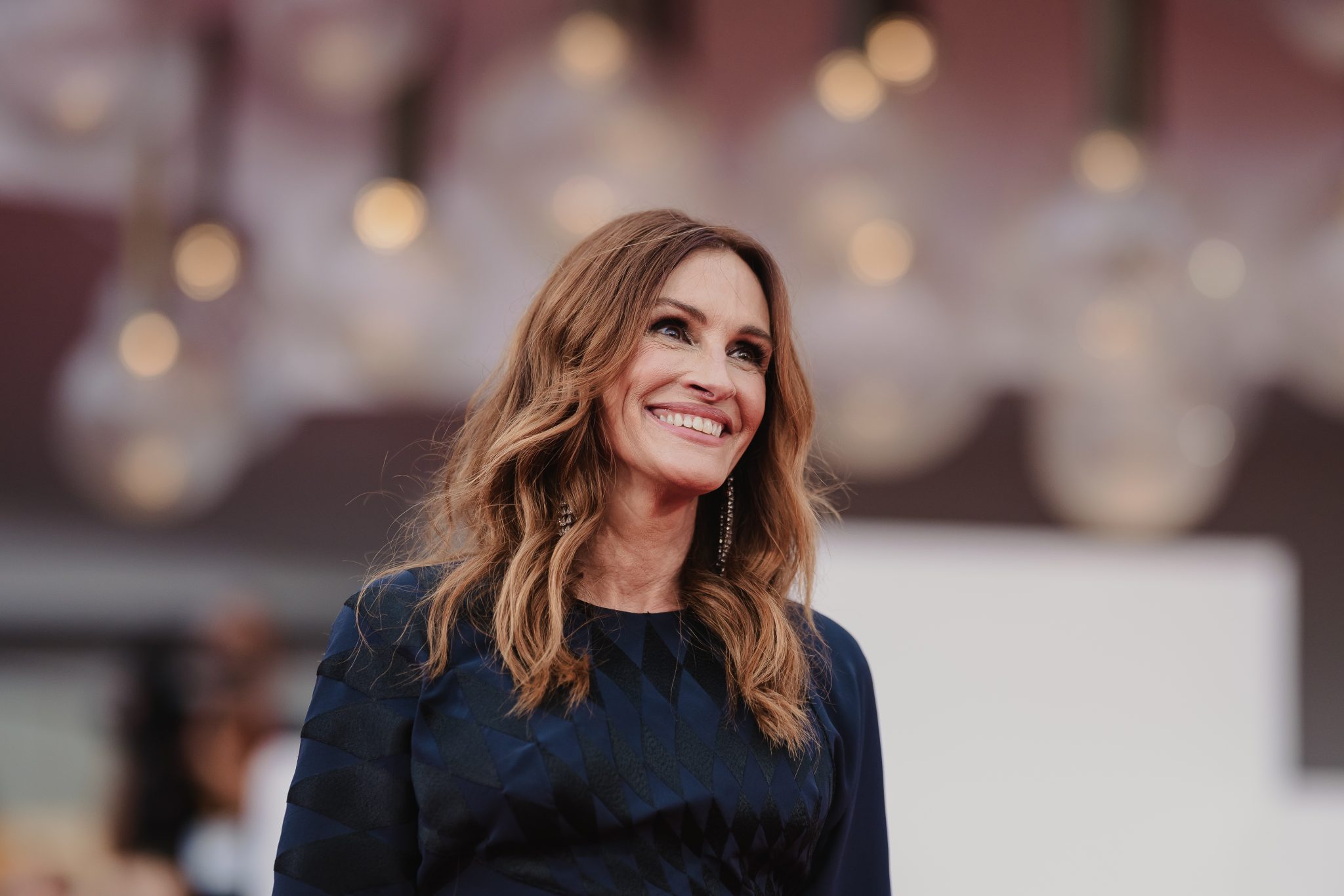  - Julia Roberts Makes her Venice Debut with “After the Hunt”, Luca Guadagnino’s Latest Thriller