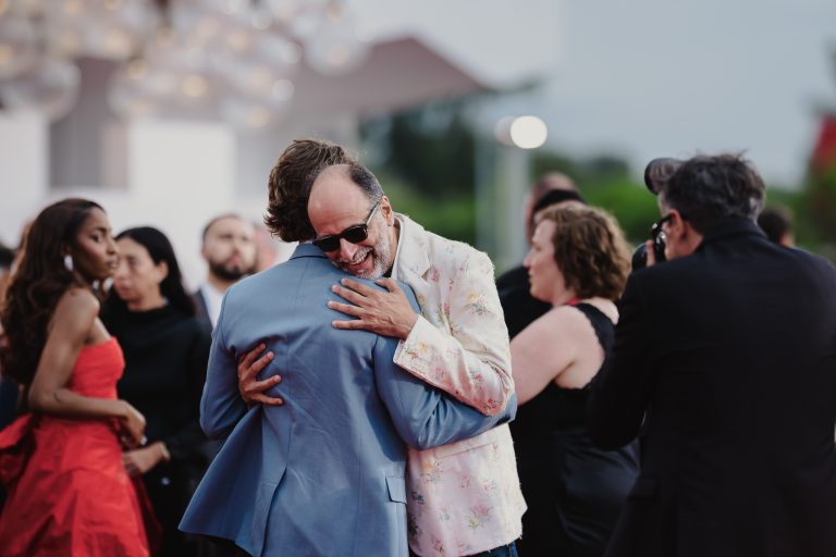  - Julia Roberts fait ses débuts à Venise avec “After the Hunt”, le nouveau thriller de Luca Guadagnino