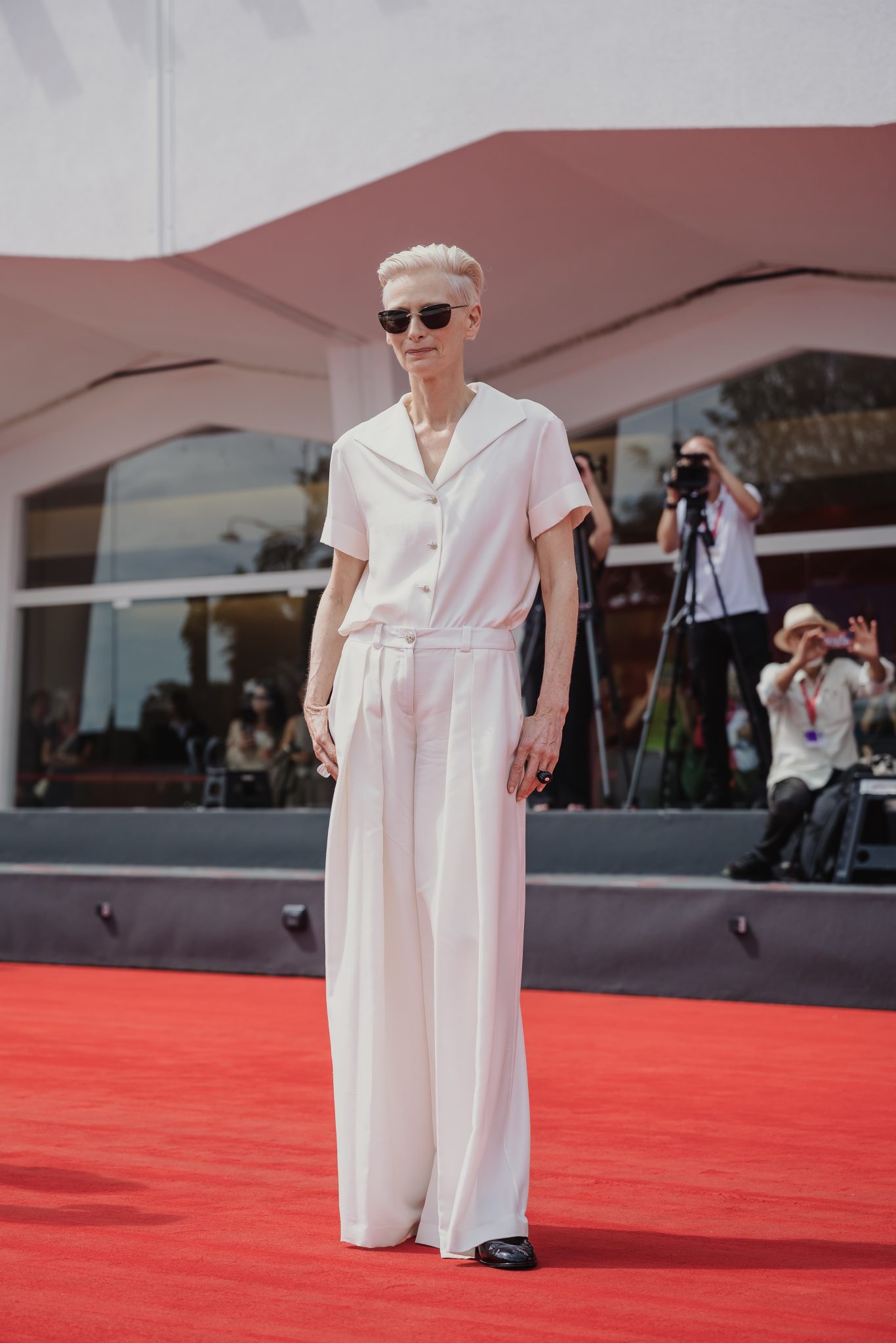  - Tilda Swinton attire tous les regards lors de l’avant-première de “Broken English”