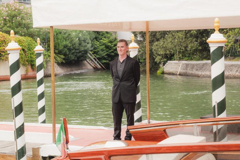  - A Venise, George Clooney inaugure le tapis rouge de l’Excelsior