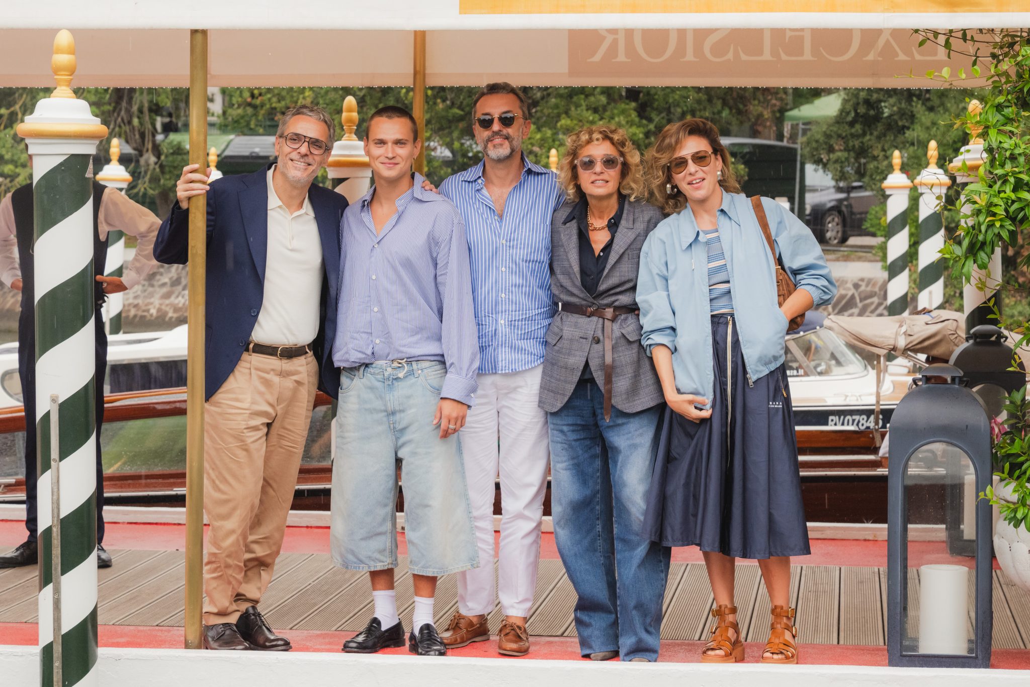  - George Clooney Steals the Spotlight on the Excelsior Red Carpet in Venice