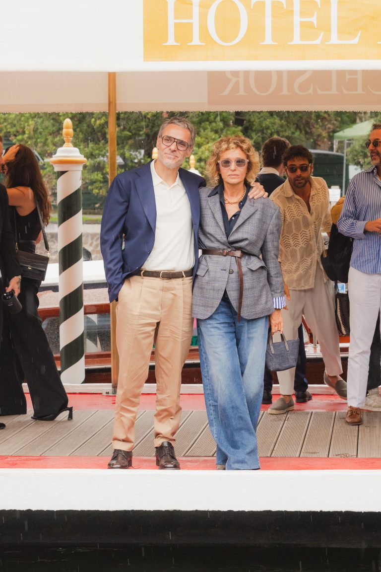  - A Venise, George Clooney inaugure le tapis rouge de l’Excelsior