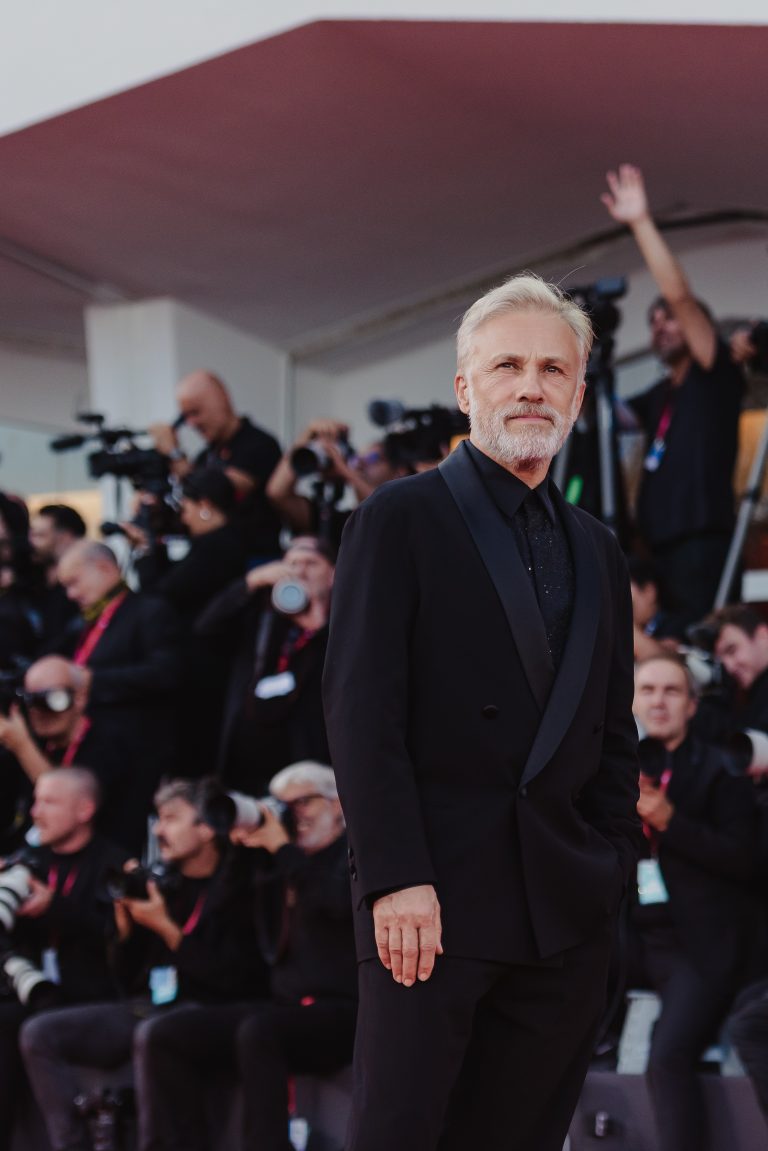  - Frankenstein di Del Toro incanta Venezia 82: un’epopea sull’essere umani