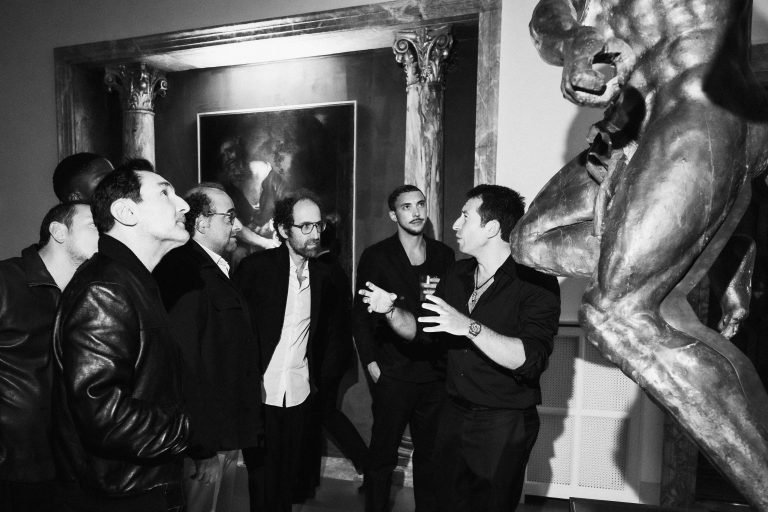 rideau. clôture la Mostra dans la règle de l’Art