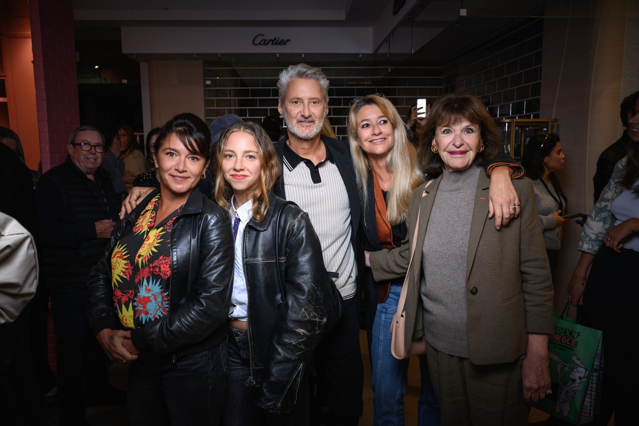  - ROCK’N’DRÔLE, le Rock s’empare du Bon Marché avec Antoine de Caunes 