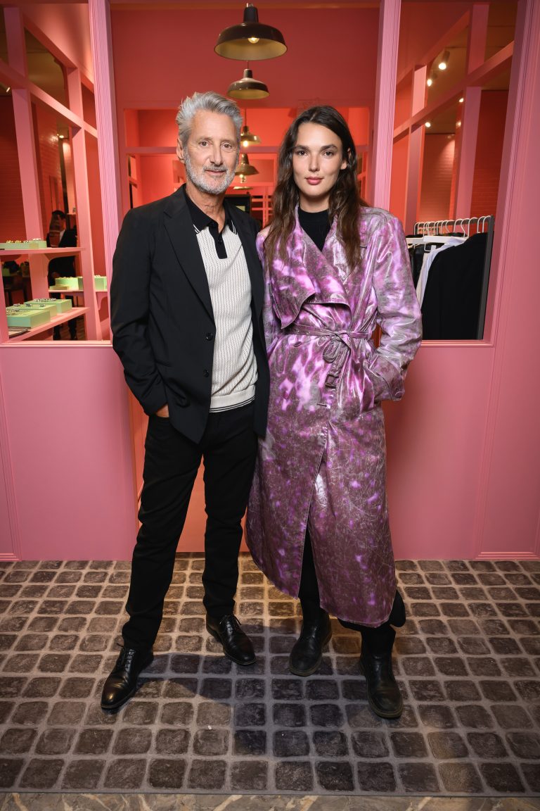  - ROCK’N’DRÔLE, le Rock s’empare du Bon Marché avec Antoine de Caunes 