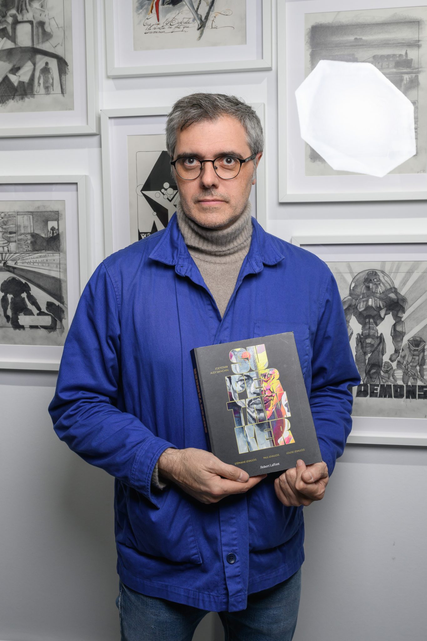  - The Futuro Show Takes Over Marché Dauphine