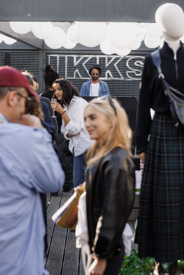 2025, IKKS dévoile sa nouvelle identité de marque