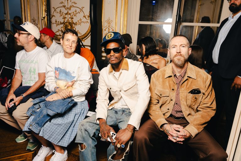  - Le premier défilé de Post Malone à Paris électrise la rentrée