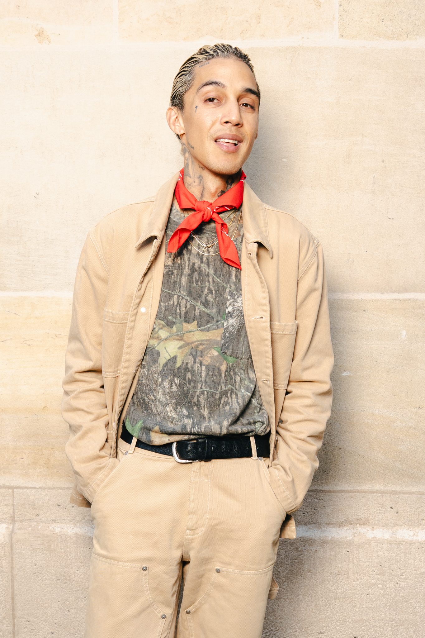  - Le premier défilé de Post Malone à Paris électrise la rentrée