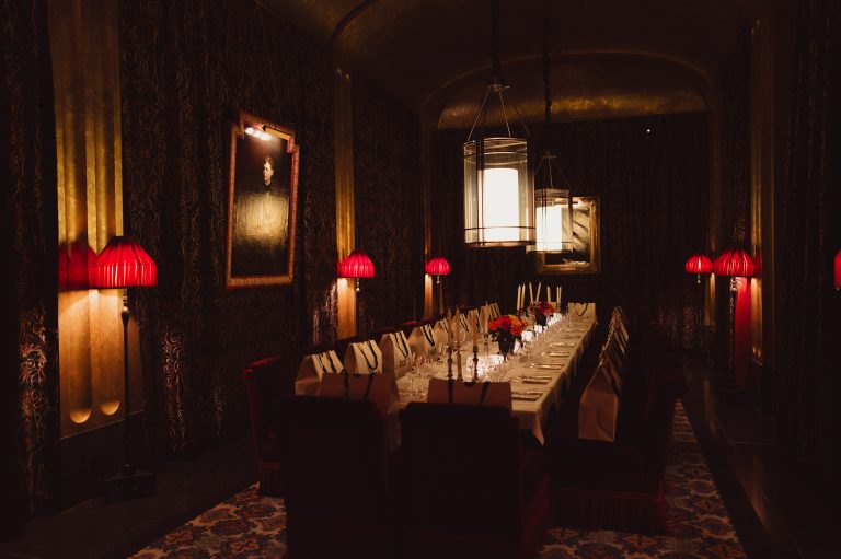 ba&sh fête sa nouvelle collection le temps d’un dîner avec Sophia Elizabeth