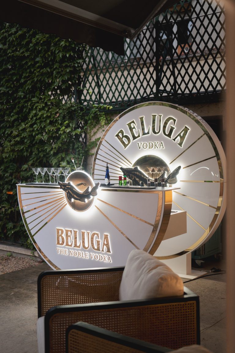 Beluga et Bernardaud présentent leur nouvelle carafe à décanter