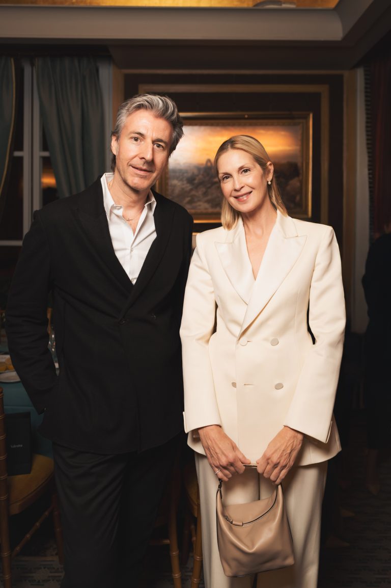  - Valextra célèbre la Fashion Week parisienne lors d’un dîner d’exception avec CR Fashion Book