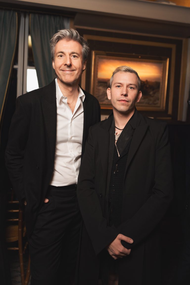  - Valextra célèbre la Fashion Week parisienne lors d’un dîner d’exception avec CR Fashion Book