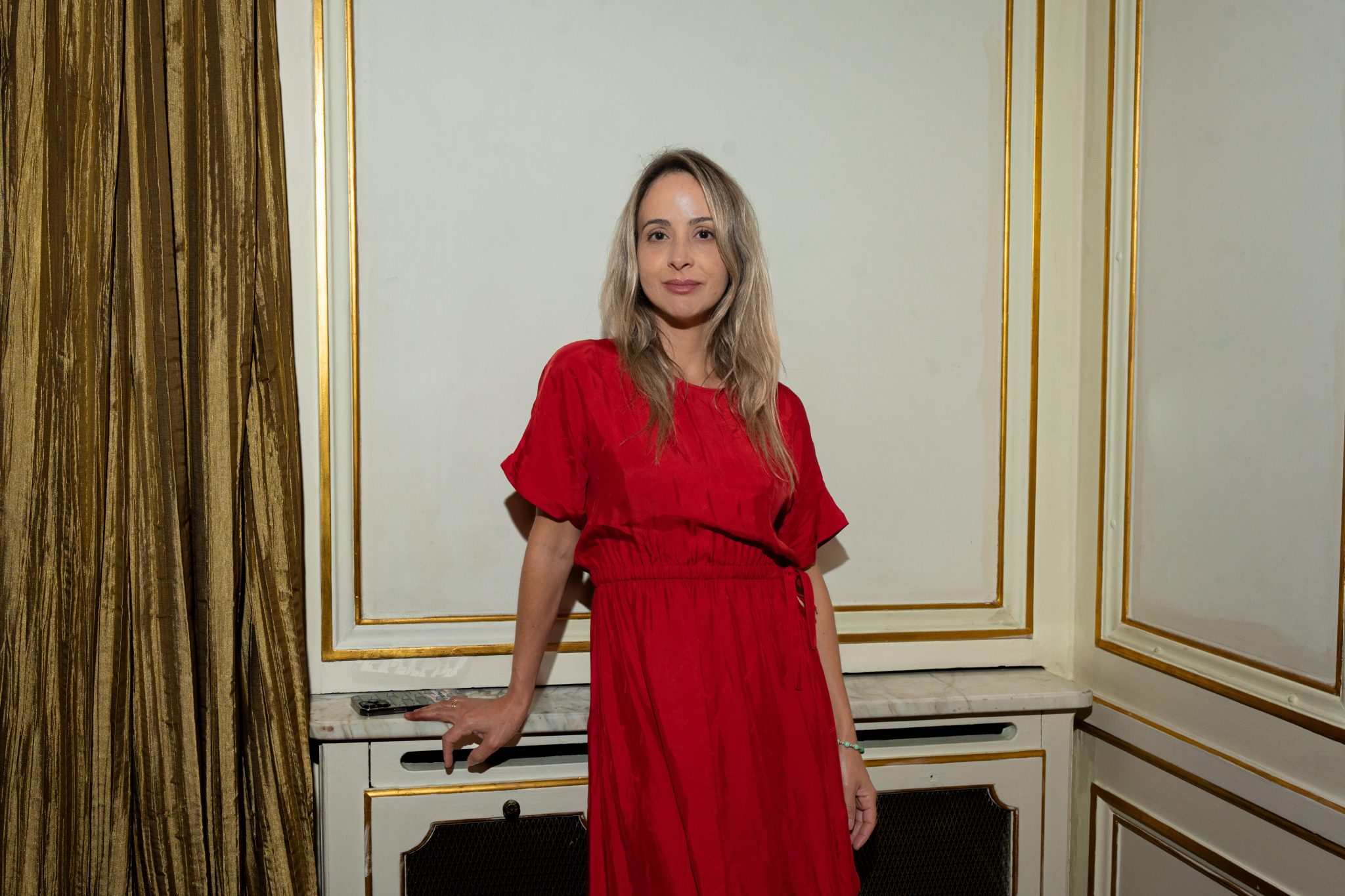  - Maison Rama Rilys dévoile sa nouvelle collection lors d’un dîner poétique et couture au Plaza Athénée