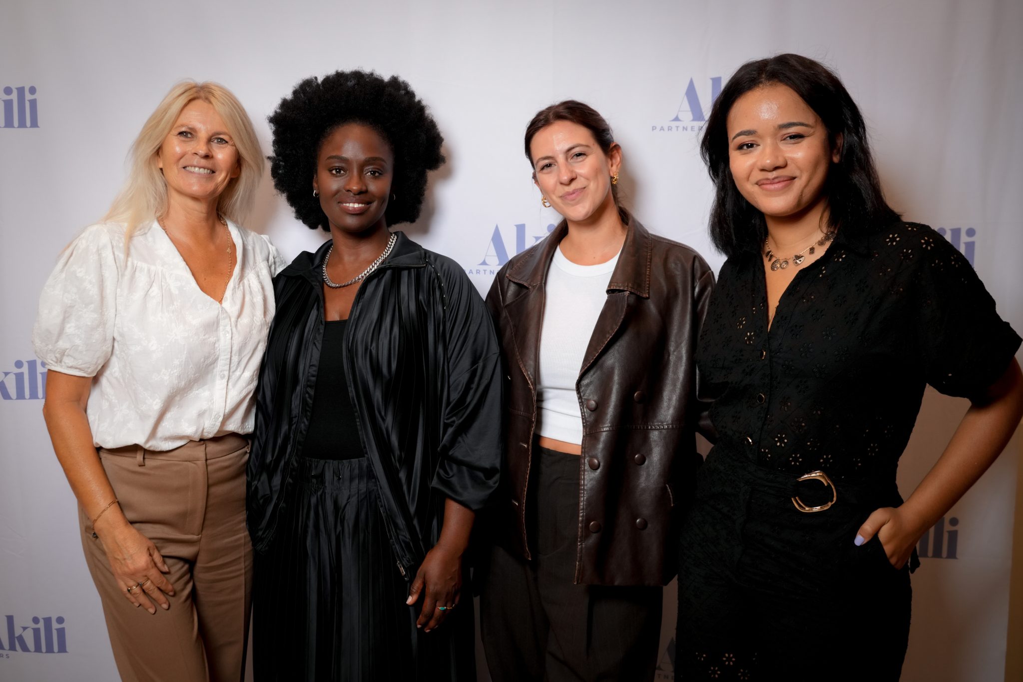  - Akili Partners bouscule les codes de la communication