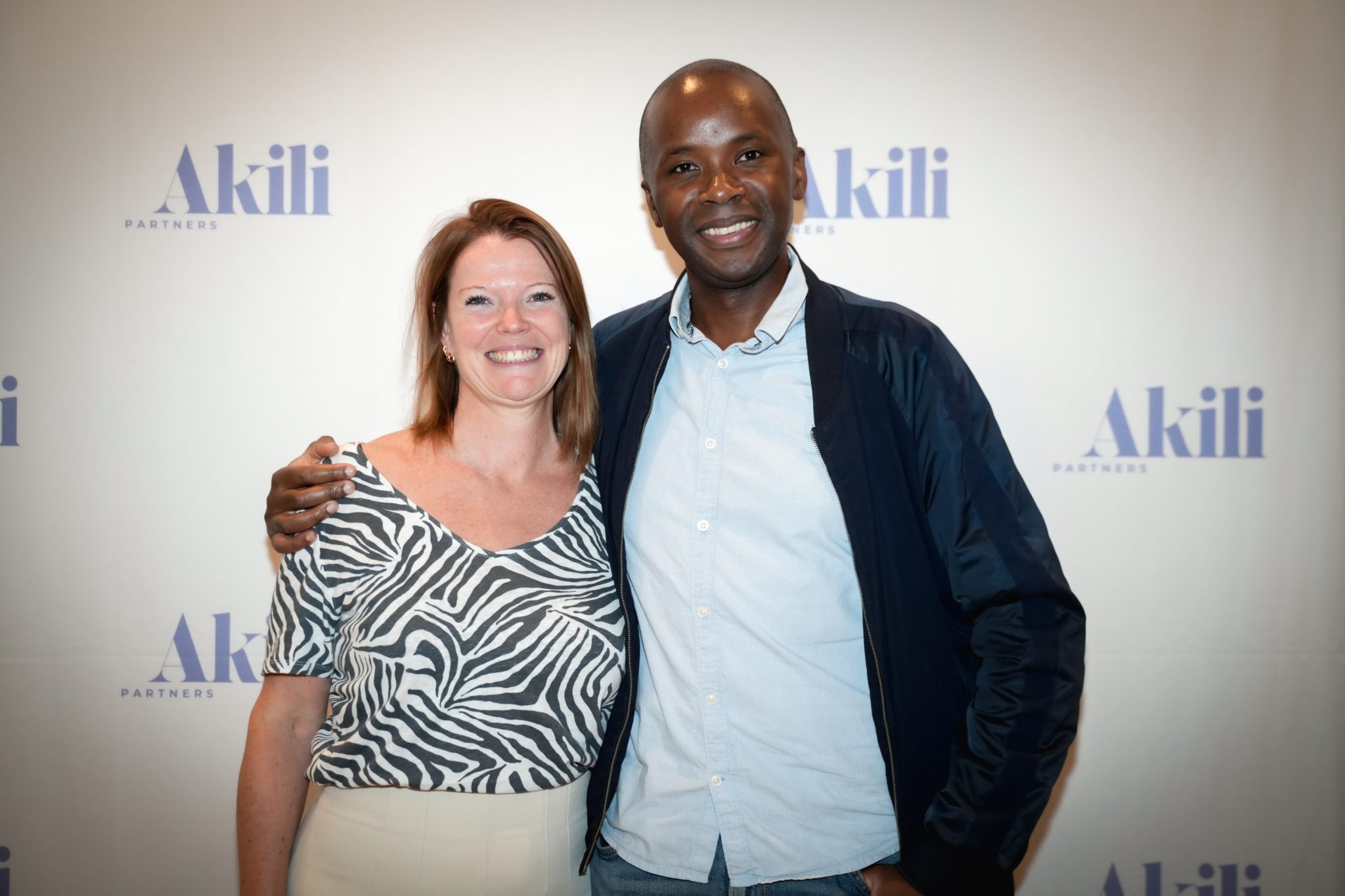  - Akili Partners bouscule les codes de la communication