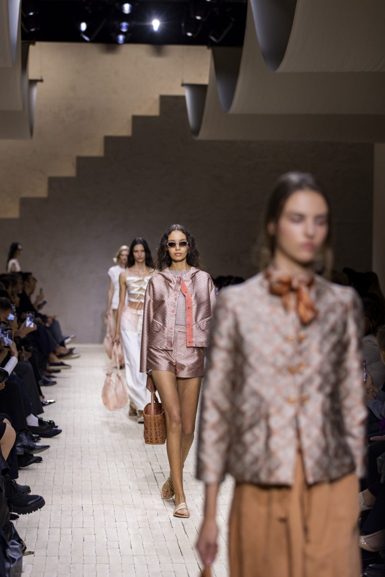 Sensazioni e colori che parlano Emporio Armani