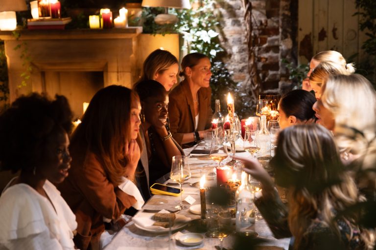 ba&sh célèbre la nouvelle saison à Londres avec un dîner intimiste aux côtés de Julia Restoin Roitfeld