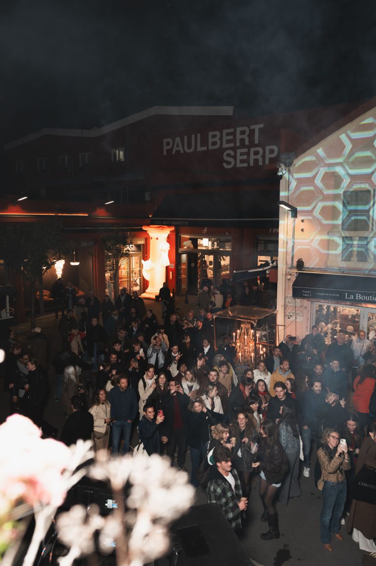 Le marché Paul Bert Serpette donne carte blanche à Uchronia