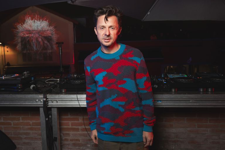  - Le marché Paul Bert Serpette donne carte blanche à Uchronia