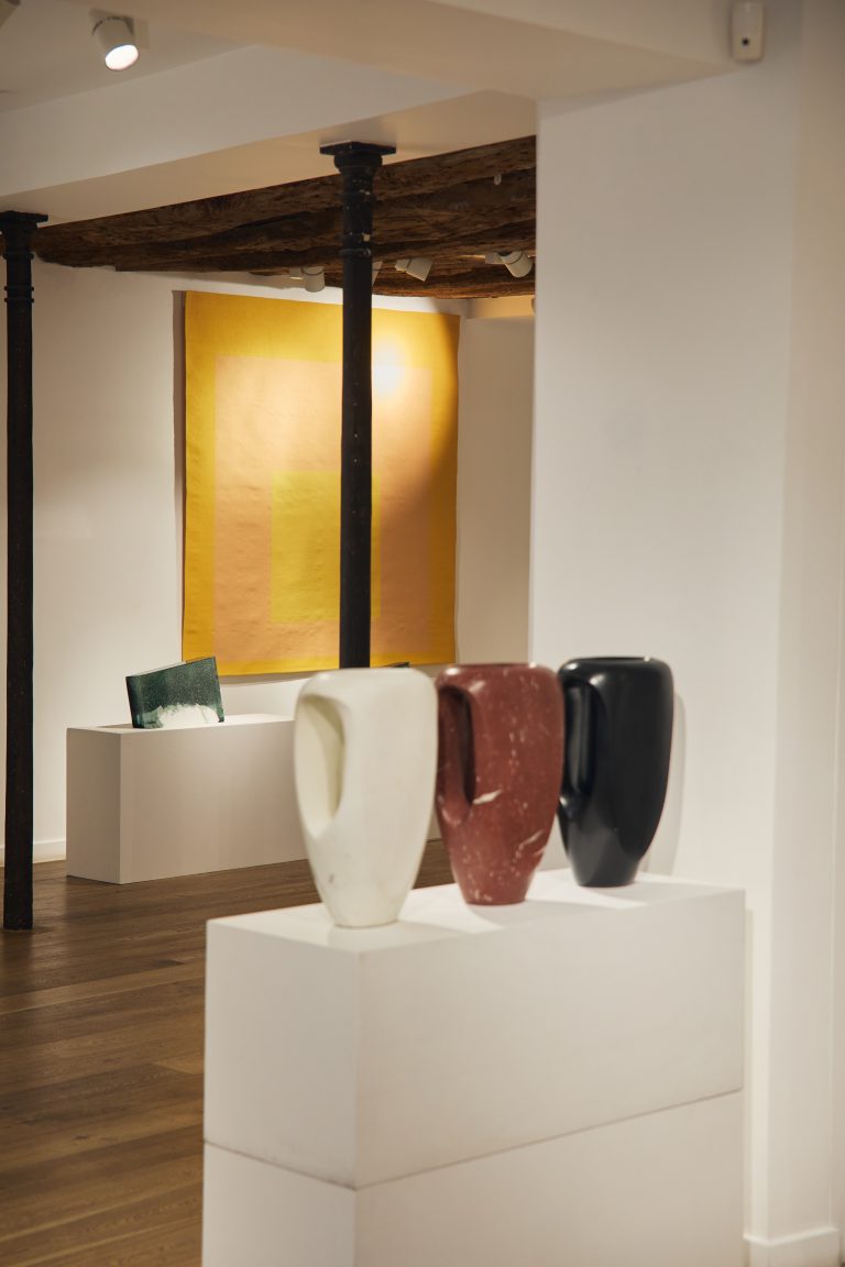 La Galerie Negropontes propose « Trilogie, une histoire d’explorations artistiques »