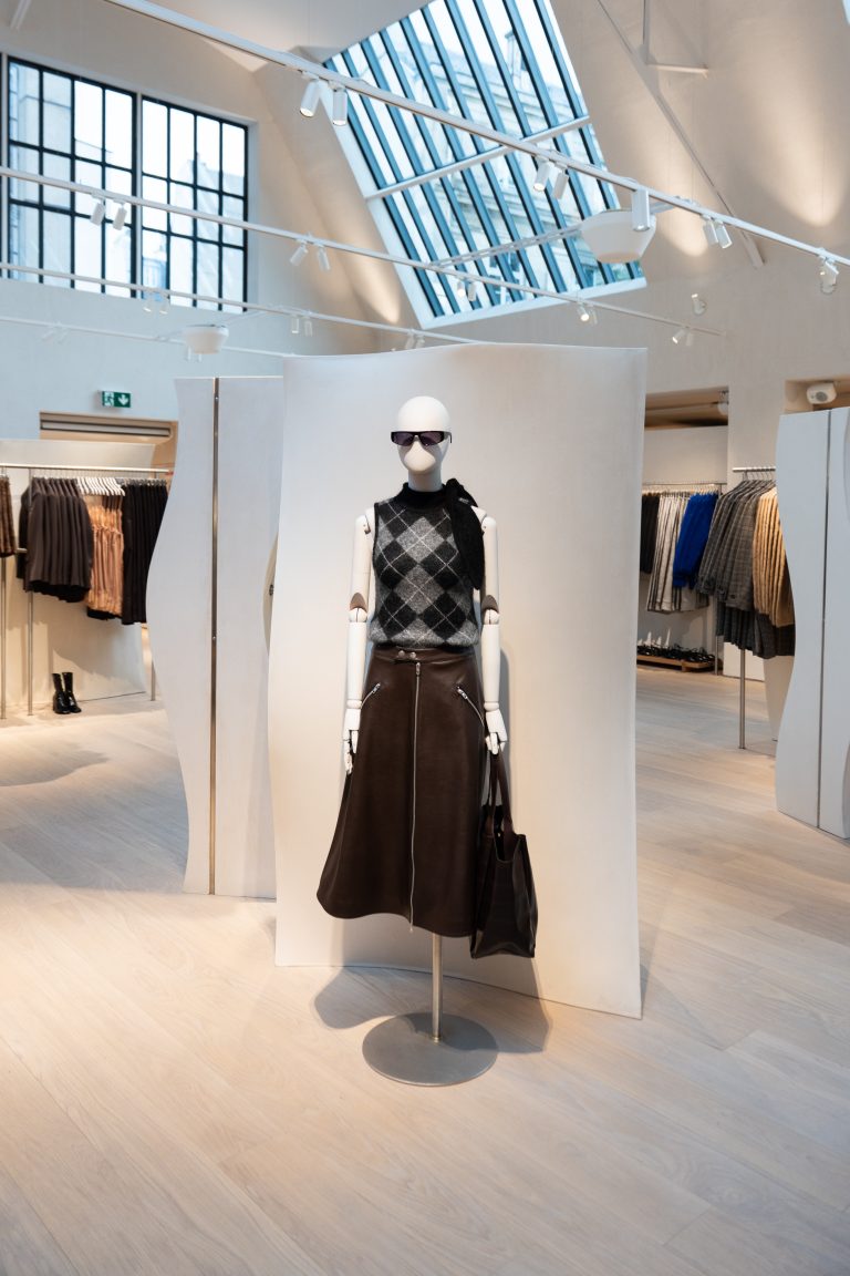 H&M écrit un nouveau chapitre de son histoire parisienne dans le Marais