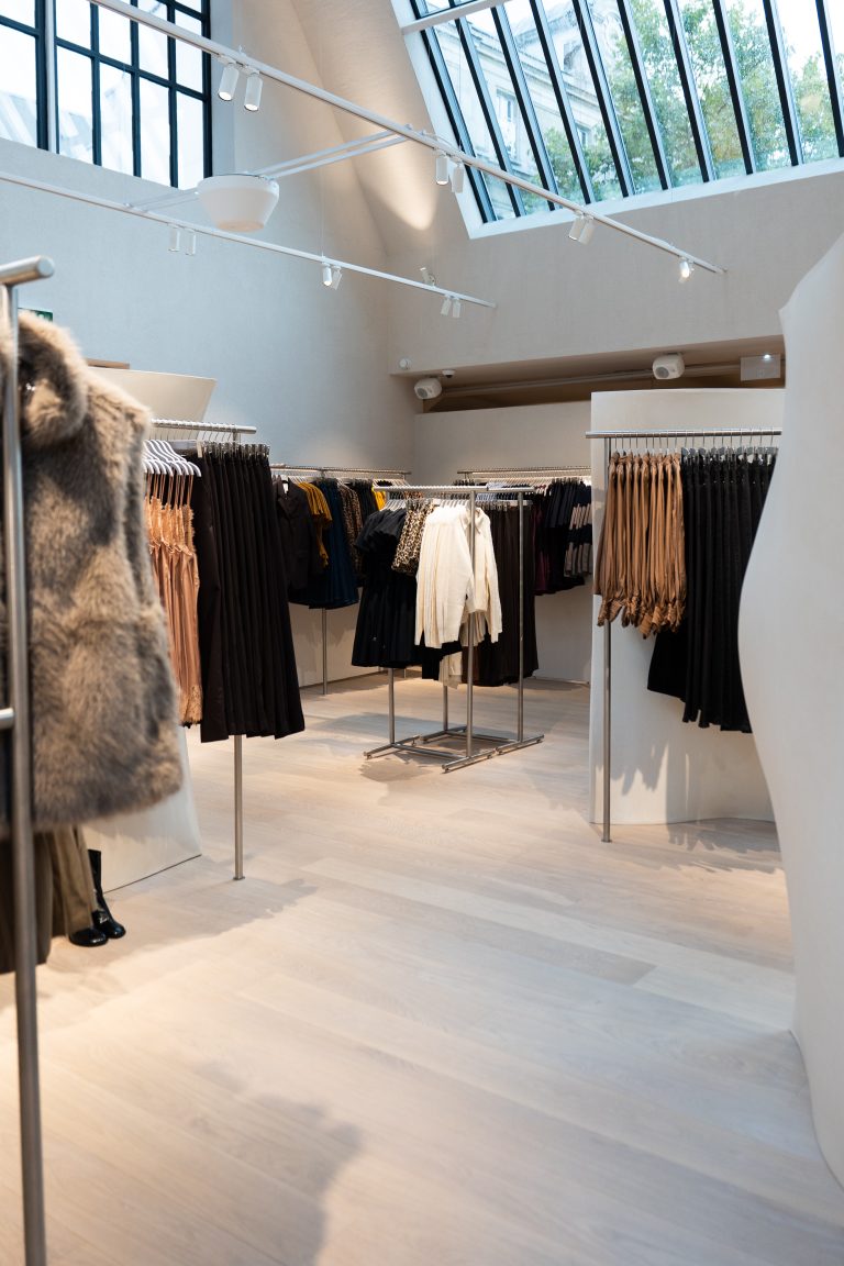 H&M écrit un nouveau chapitre de son histoire parisienne dans le Marais