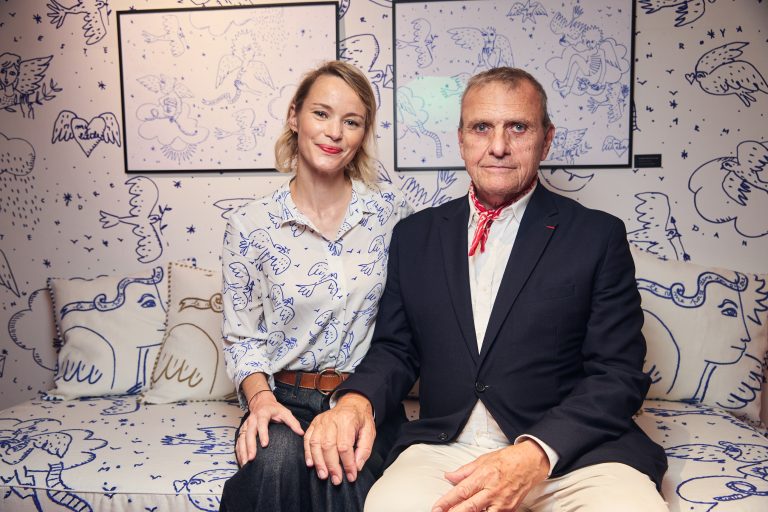  - Jean-Charles de Castelbajac éclaire Pierre Frey de sa fantaisie