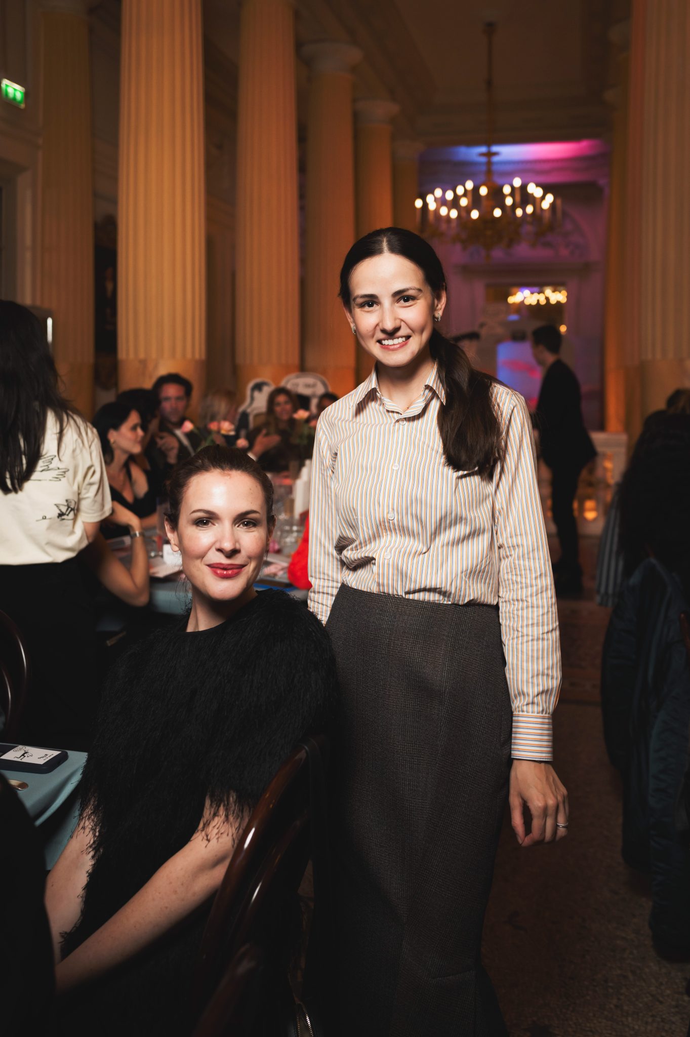  - Les dessins délicats de Jean Jullien illuminent le parfum Odéon de MEMO