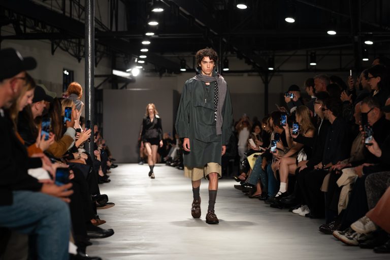 L’Ossessione per le Sovrapposizioni di N°21