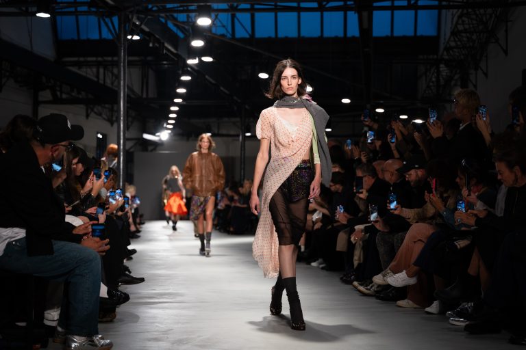 L’Ossessione per le Sovrapposizioni di N°21